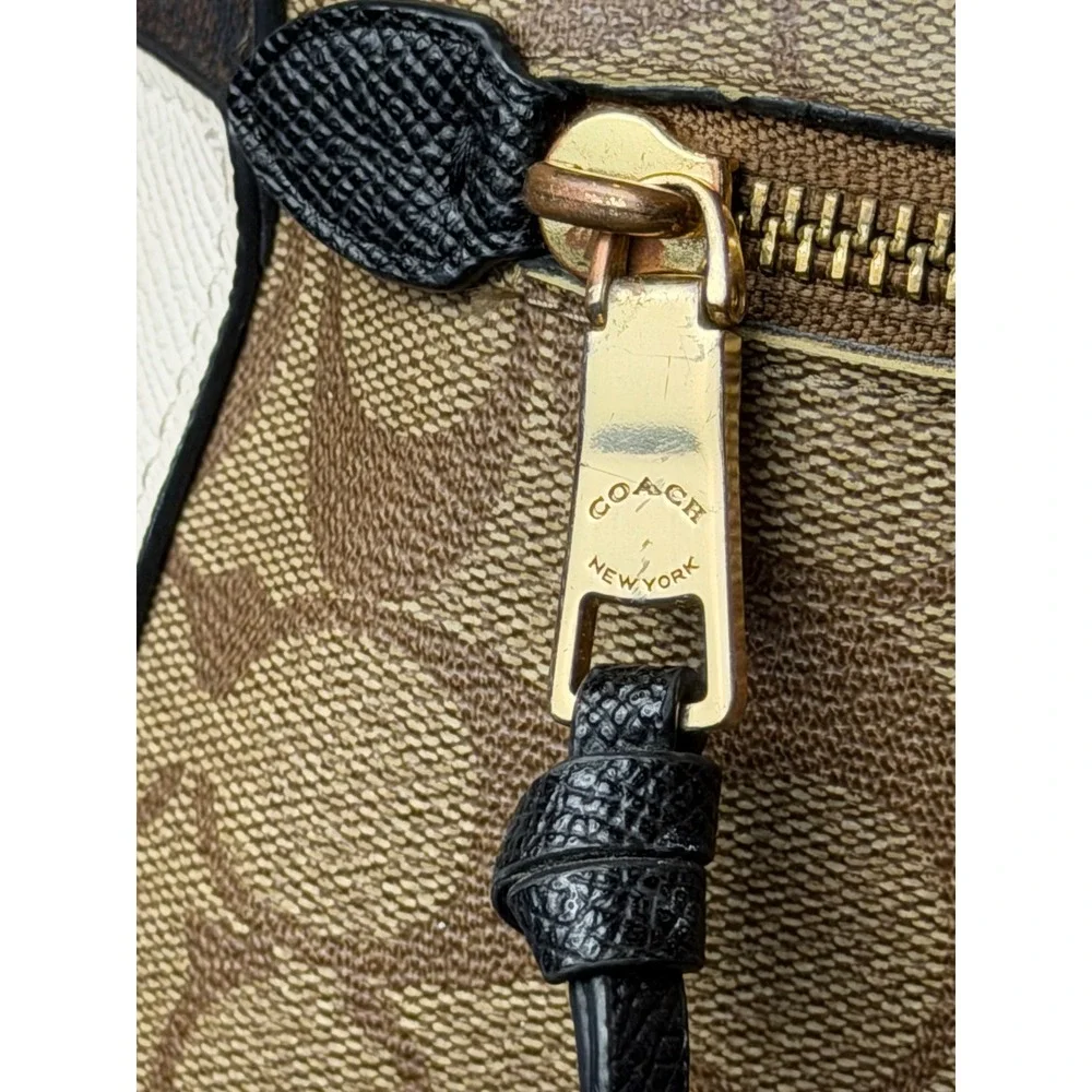 Coach Jordyn Backpack Women Medium Brown Beige Signature Coated Canvas Logo